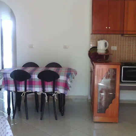 Vila Violeta * Saranda